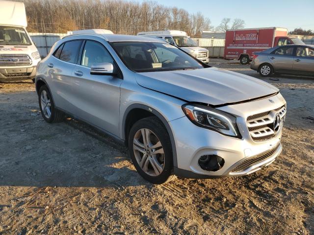 VIN WDCTG4EB1KU020600 2019 Mercedes-Benz GLA-Class,... no.4