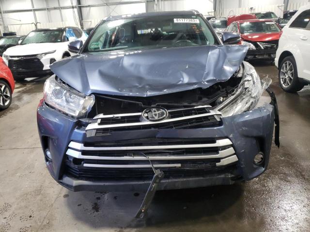 VIN 5TDJZRFH3KS936352 2019 Toyota Highlander, SE no.5