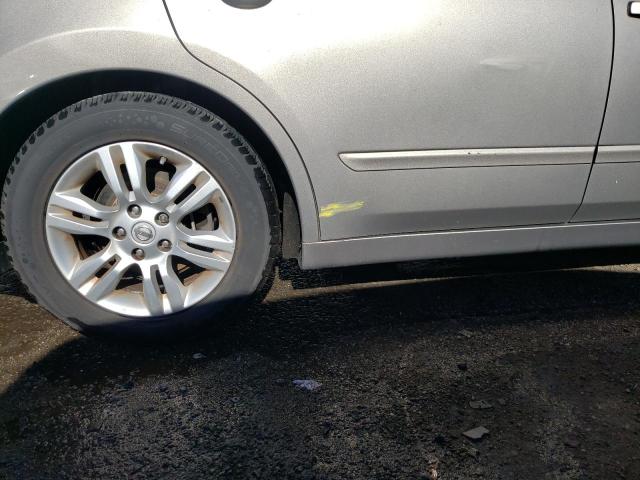 2012 Nissan Altima - Image 12