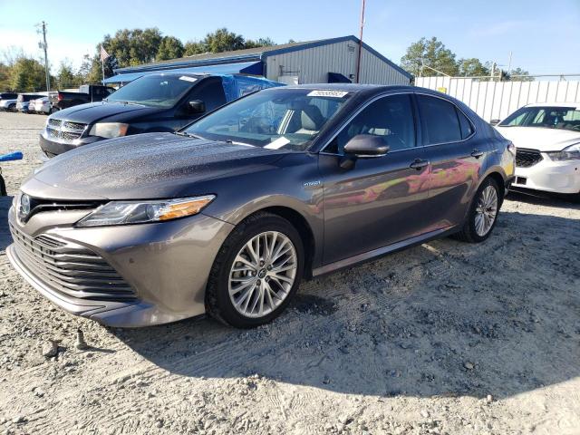 2018 Toyota Camry Hybrid 