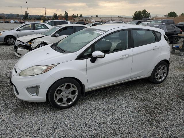 Lot #2387839826 2011 FORD FIESTA SES salvage car