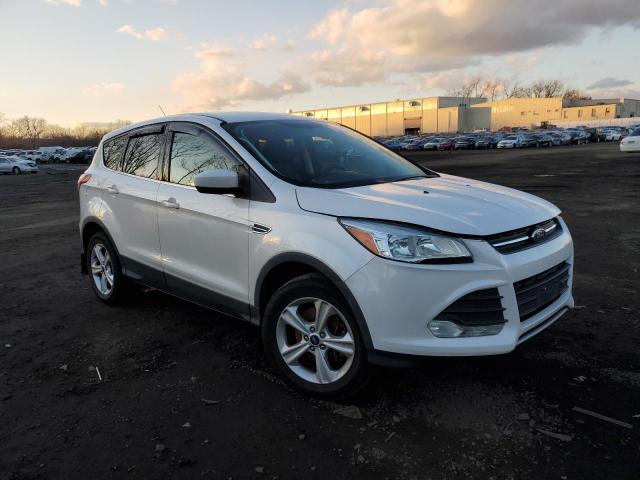 1FMCU9GXXFUA14235 | 2015 FORD ESCAPE SE