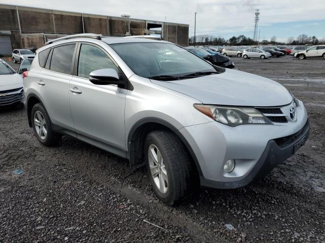 2T3RFREVXFW239963 | 2015 TOYOTA RAV4 XLE