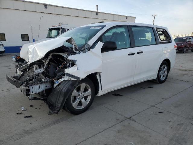 2011 Toyota Sienna 