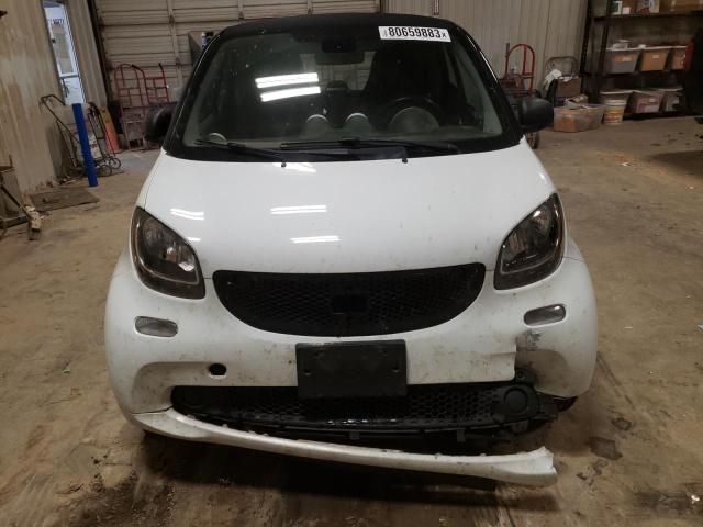 VIN WMEFJ5DA3HK173830 2017 SMART FORTWO no.5