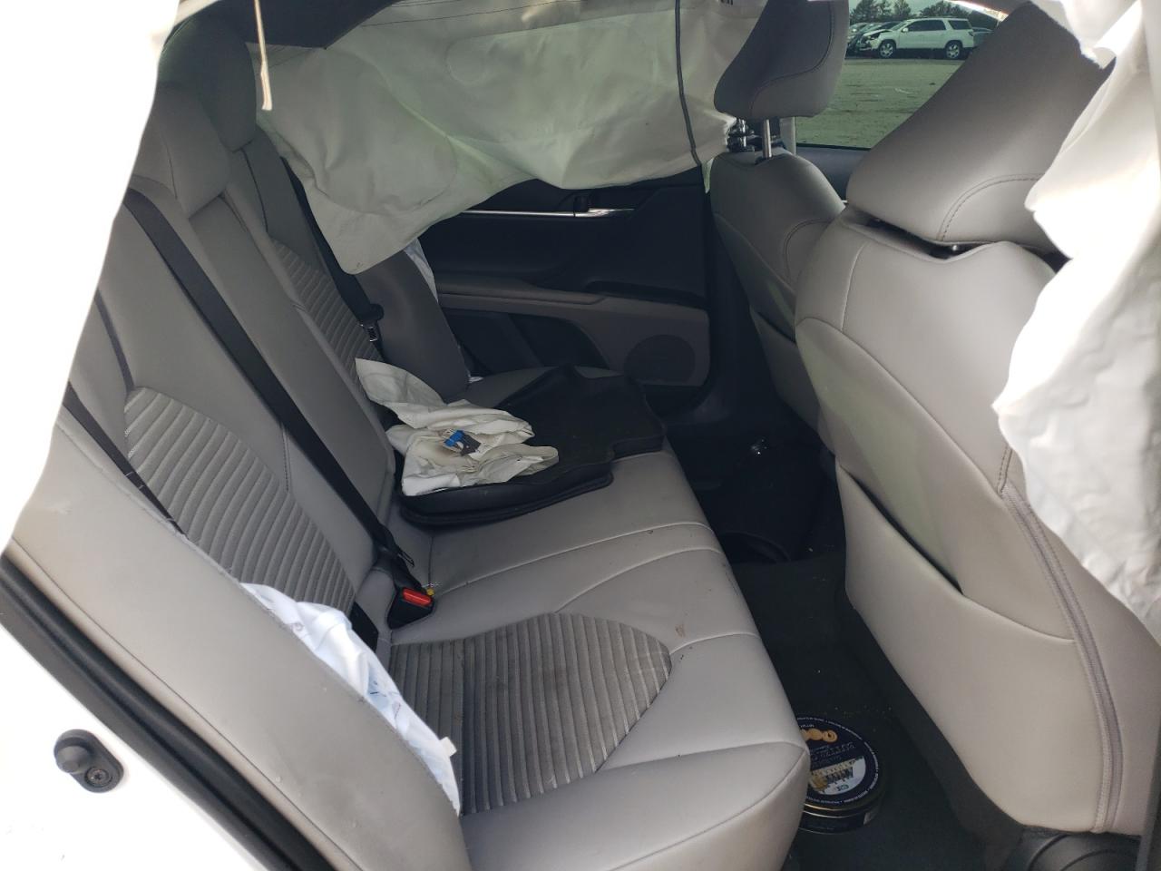 4T1G11AK2NU696213 2022 Toyota Camry Se