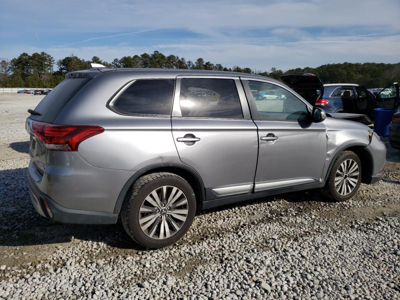 Lot #2811754954 2019 MITSUBISHI OUTLANDER