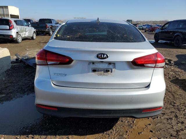 3KPFL4A76HE110591 | 2017 KIA FORTE LX