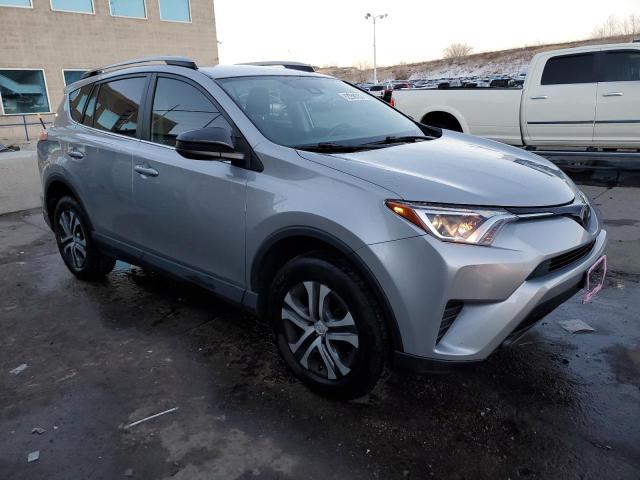 2T3BFREV7HW600392 | 2017 TOYOTA RAV4 LE