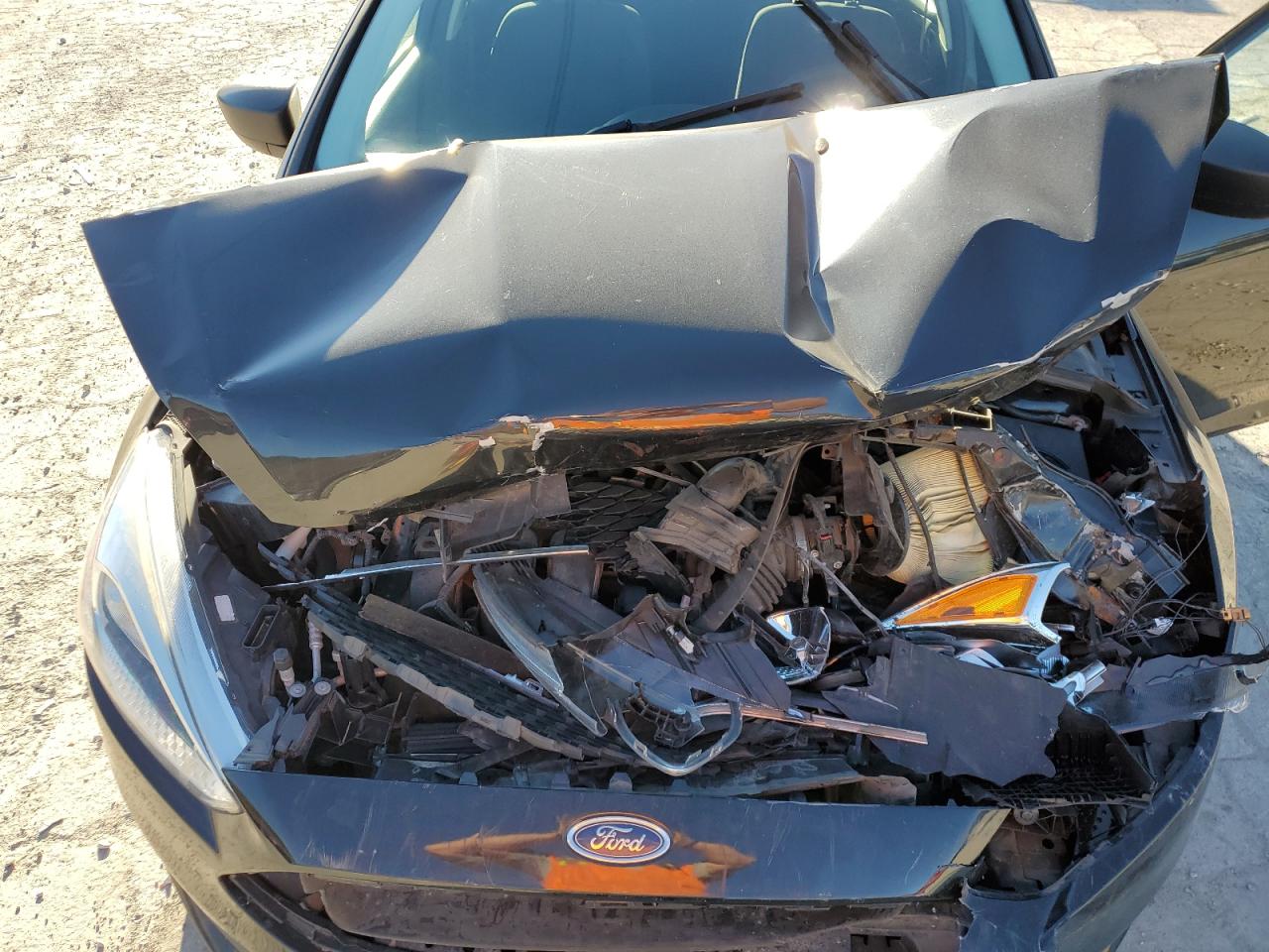 1FADP3E22FL383946 2015 Ford Focus S