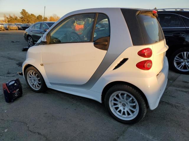 VIN WMEEJ9AAXEK731708 2014 Smart Fortwo no.2