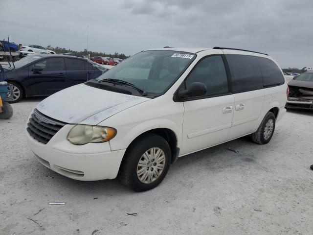 2005 Chrysler Town & Country LX