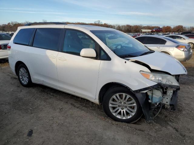 5TDYK3DC3ES479828 | 2014 TOYOTA SIENNA XLE