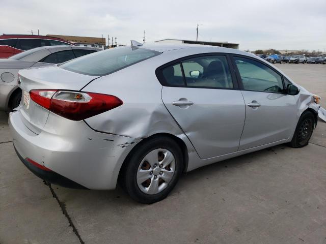 2016 Kia Forte - Image 3