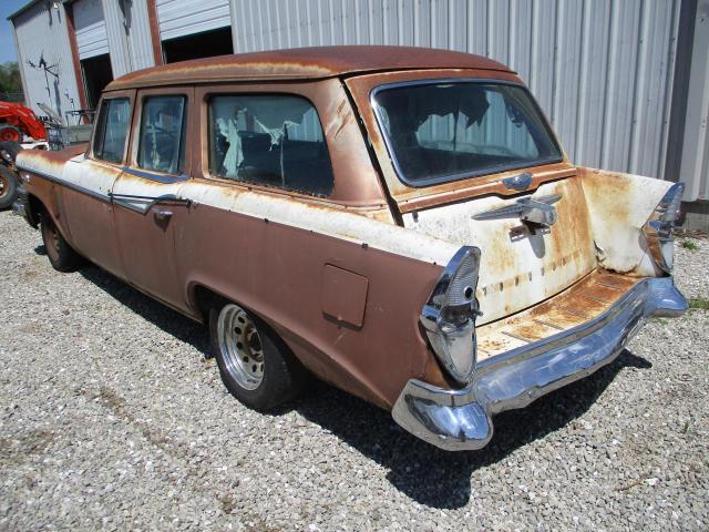 8461268 | 1957 Studebaker wagon