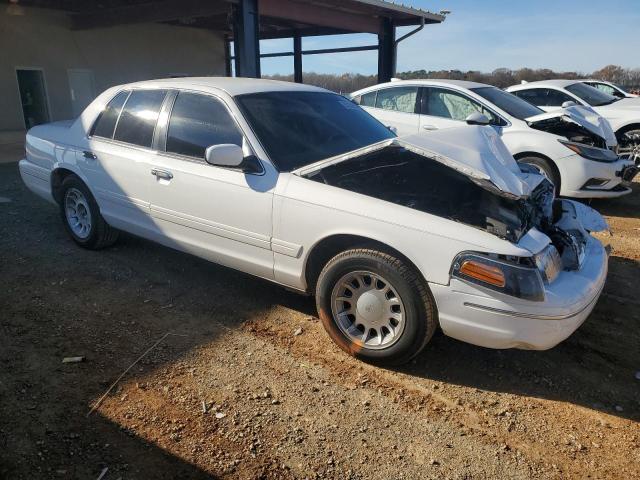 2FAFP74W7YX122533 | 2000 Ford crown victoria lx