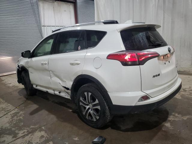 JTMBFREV6JJ733102 | 2018 TOYOTA RAV4 LE