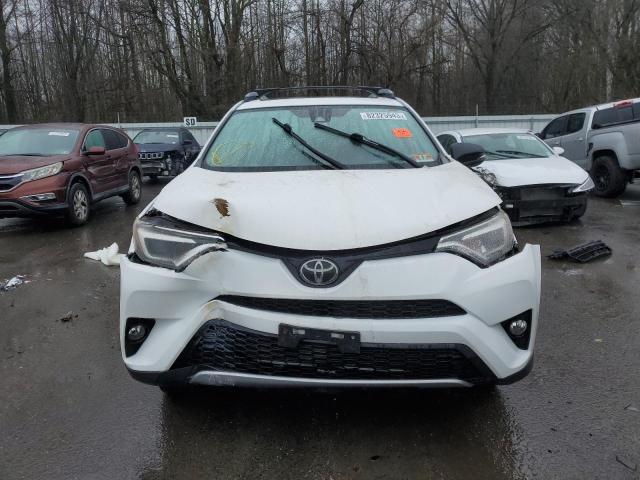 JTMJFREV4HJ714585 | 2017 TOYOTA RAV4 SE