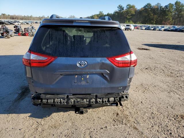 5TDKZ3DC8HS797465 | 2017 Toyota sienna le