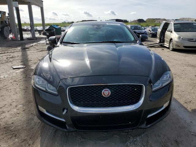 2018 Jaguar Xj R - Sport VIN: SAJWA1C79J8W13972 Lot: 82235343