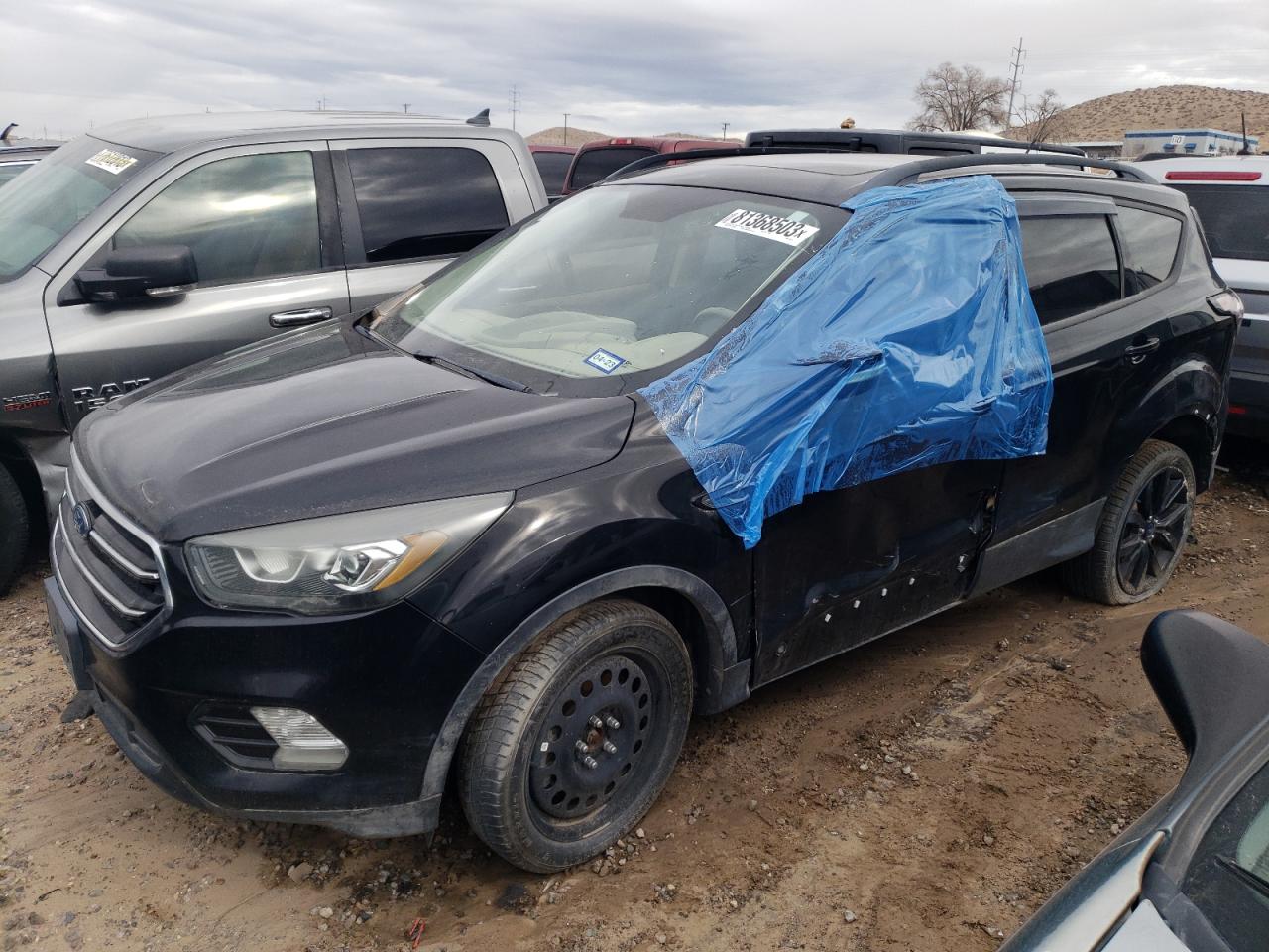 FORD ESCAPE TITANIUM
