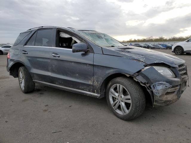 VIN 4JGDA5HB9FA455672 2015 Mercedes-Benz ML-Class, ... no.4