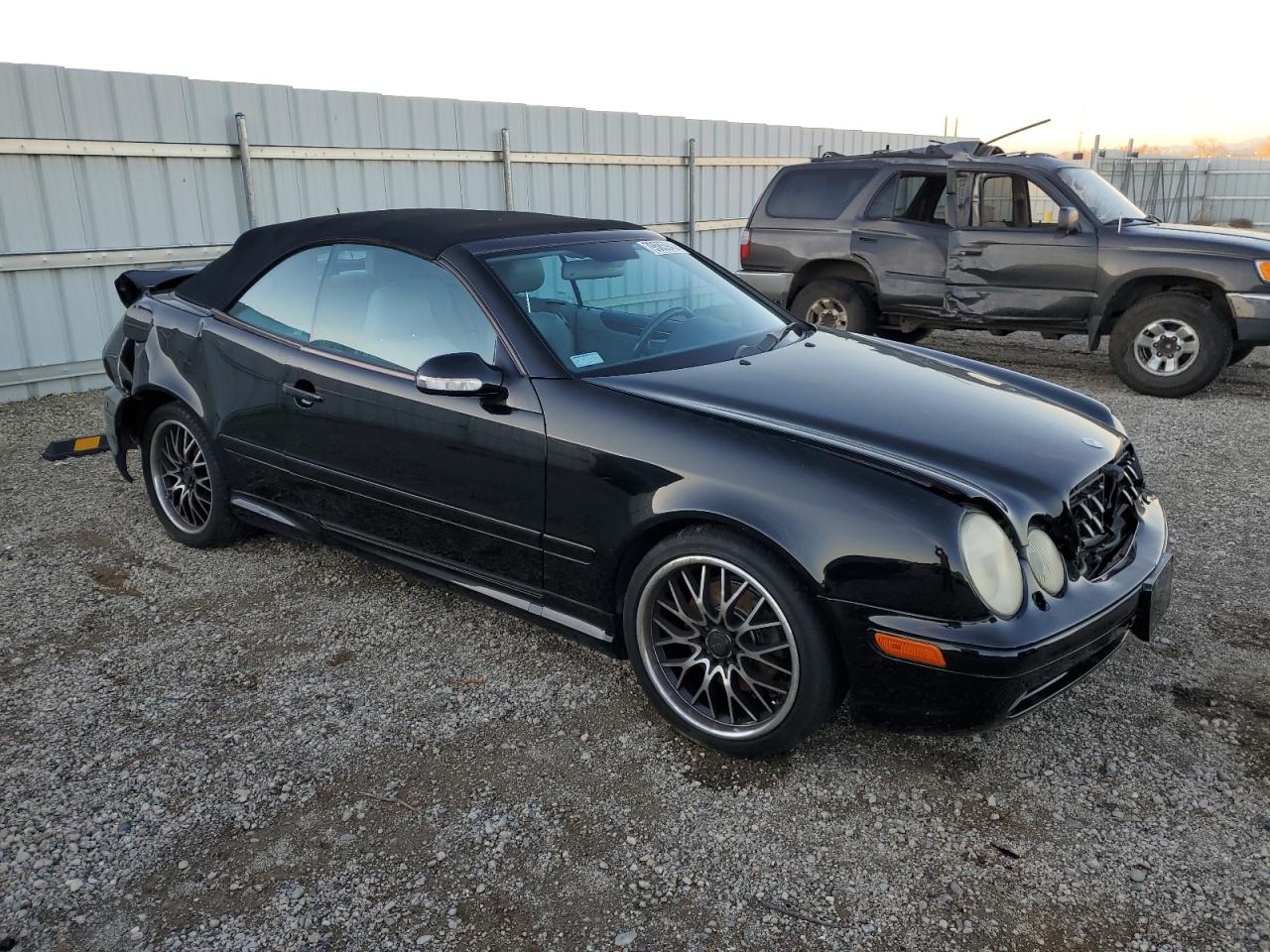 WDBLK70GXYT033206 2000 Mercedes-Benz Clk 430