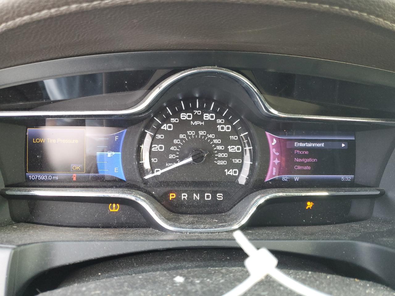 1LNHL9DK2DG611683 2013 Lincoln Mks