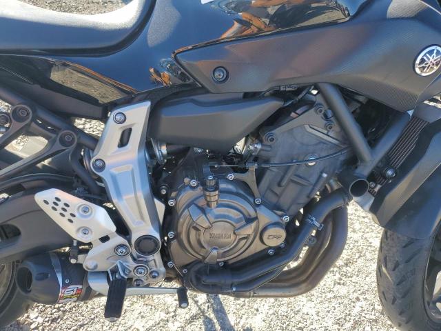 2016 YAMAHA FZ07 JYARM06E0GA007559