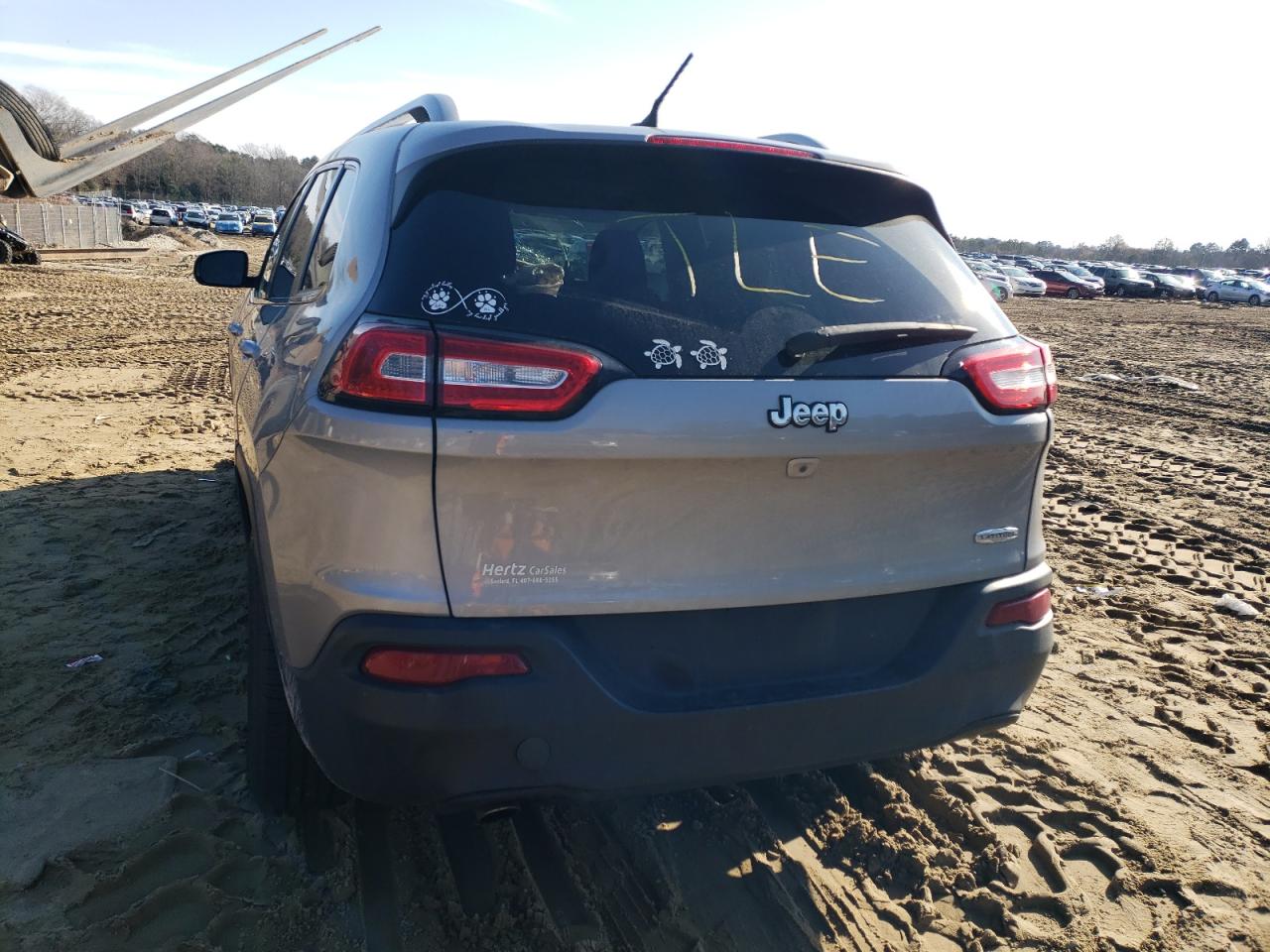 1C4PJLCB4FW683417 2015 Jeep Cherokee Latitude