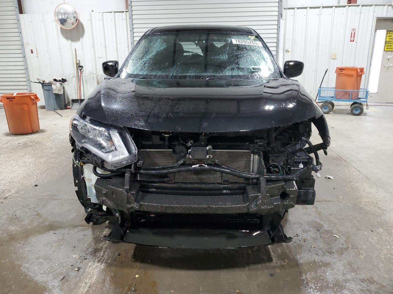 2018 Nissan Rogue S vin: KNMAT2MVXJP523743