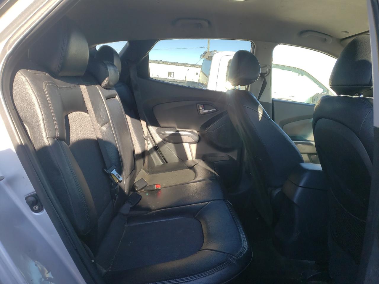 KM8JU3AC0CU499474 2012 Hyundai Tucson Gls