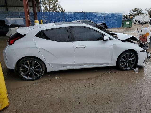 KMHTG6AF8LU031813 2020 Hyundai Veloster Base