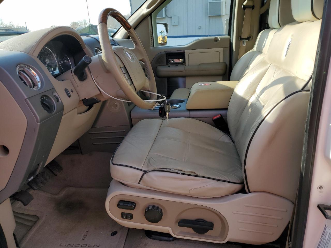 5ltpw18537fj05560 5LTPW18537FJ05560 2007 Lincoln Mark Lt