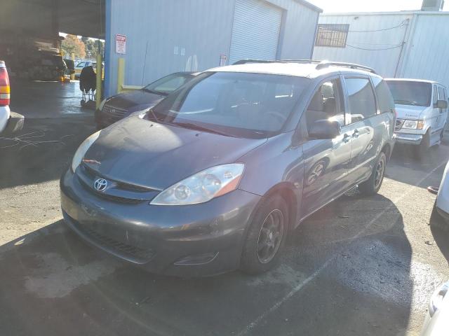 2010 Toyota Sienna CE