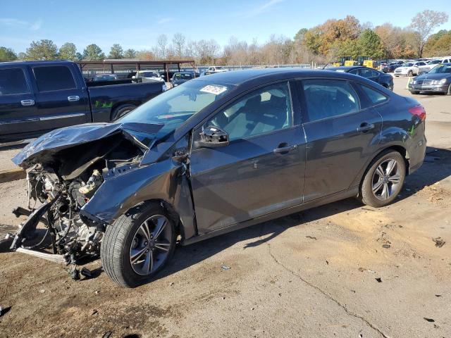 Lot #2325211624 2018 FORD FOCUS SE salvage car