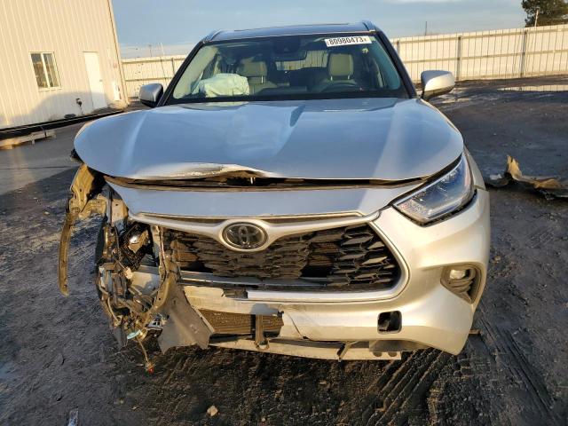 VIN 5TDGZRBH5MS077638 2021 Toyota Highlander, Xle no.5