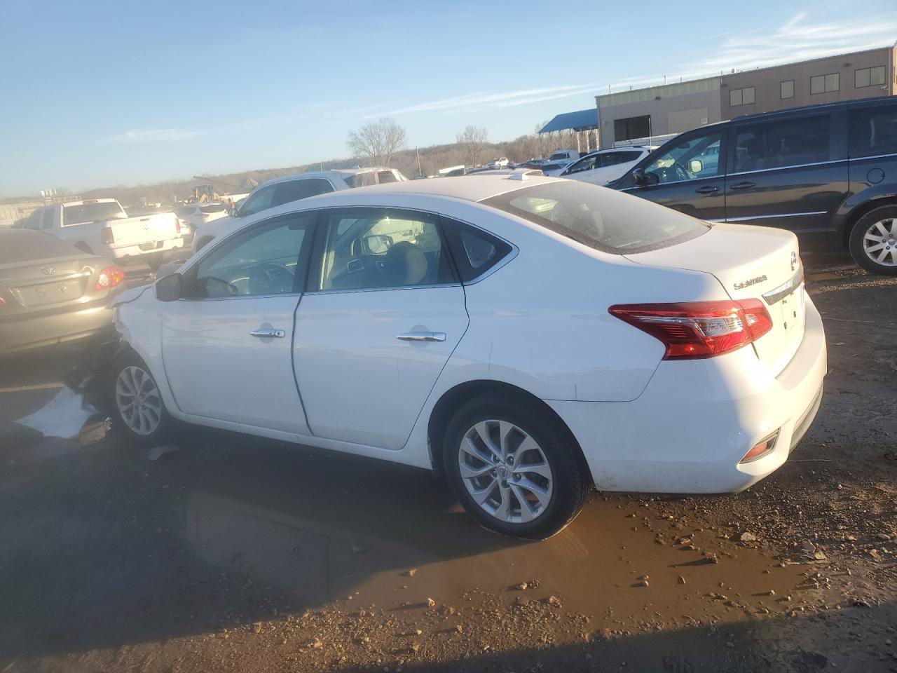 2019 Nissan Sentra S vin: 3N1AB7AP4KL612424