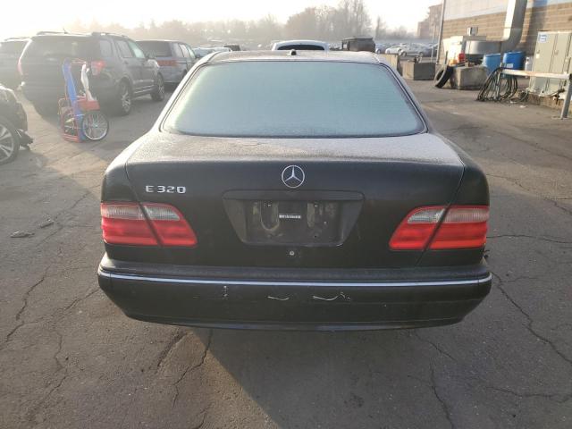 WDBJF65J9YB106825 | 2000 MERCEDES-BENZ E 320