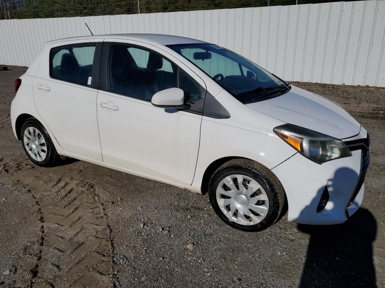 VNKKTUD33GA056215 2016 Toyota Yaris L/Le/Se