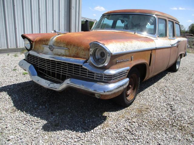 8461268 | 1957 Studebaker wagon