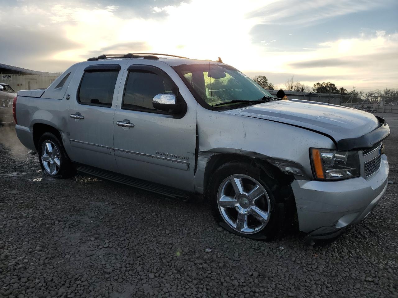 3GNTKGE7XDG****** Salvage and Wrecked 2013 Chevrolet Avalanche in Alabama State
