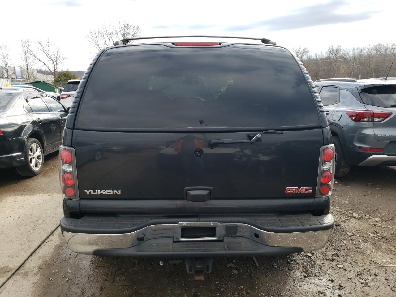 1GKEK13T05R108072 2005 GMC Yukon