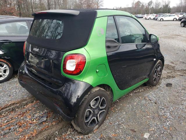 VIN WMEFK9BA5JK241767 2018 Smart Fortwo no.3