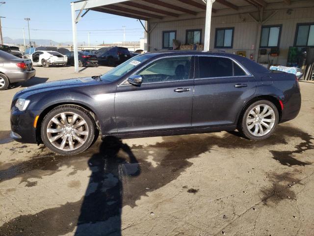 2018 Chrysler 300 Touring