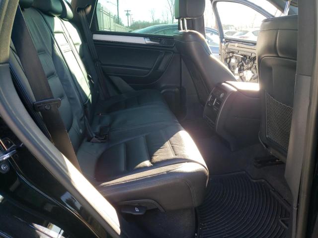 2017 VOLKSWAGEN TOUAREG WO WVGRF7BP5HD005011