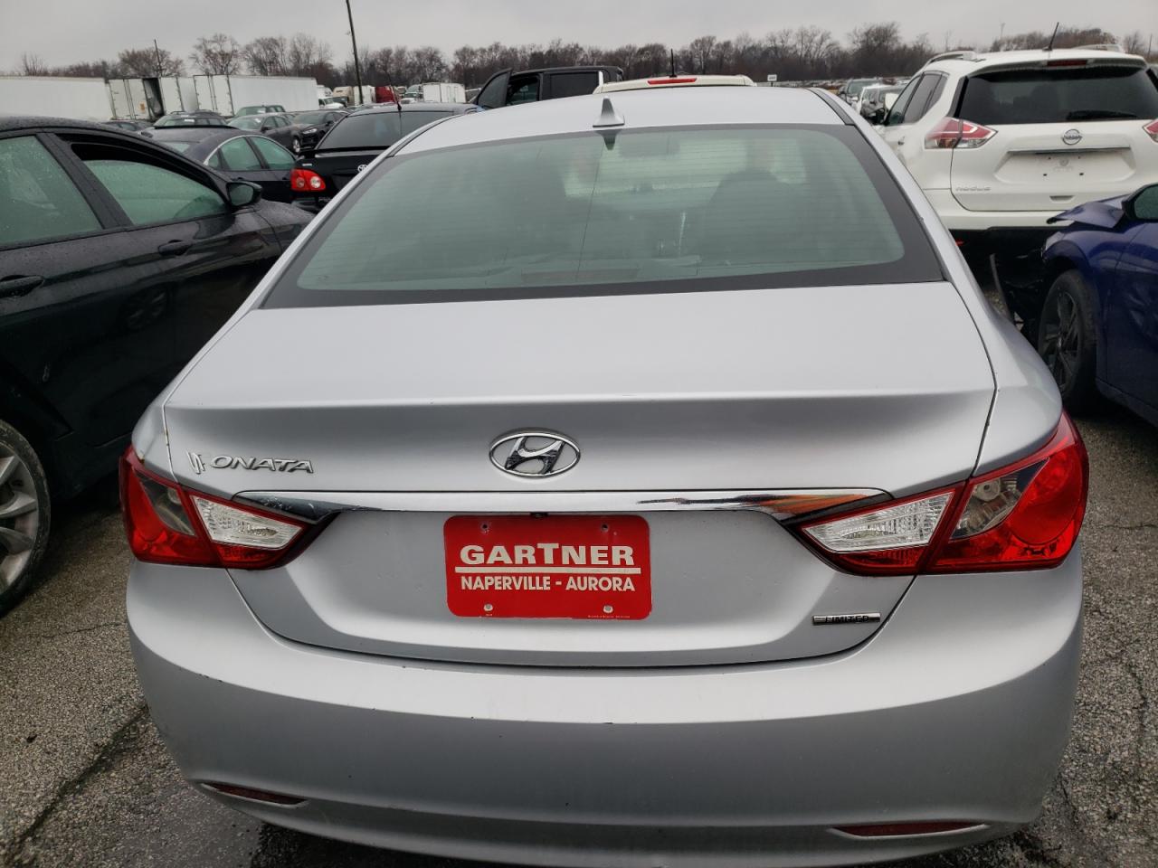 5NPEC4AC3BH294819 2011 Hyundai Sonata Se