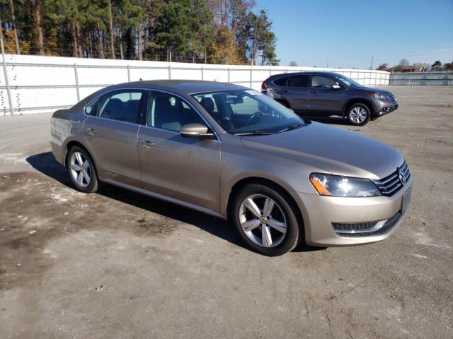 1VWBT7A35FC012778 | 2015 VOLKSWAGEN PASSAT SE