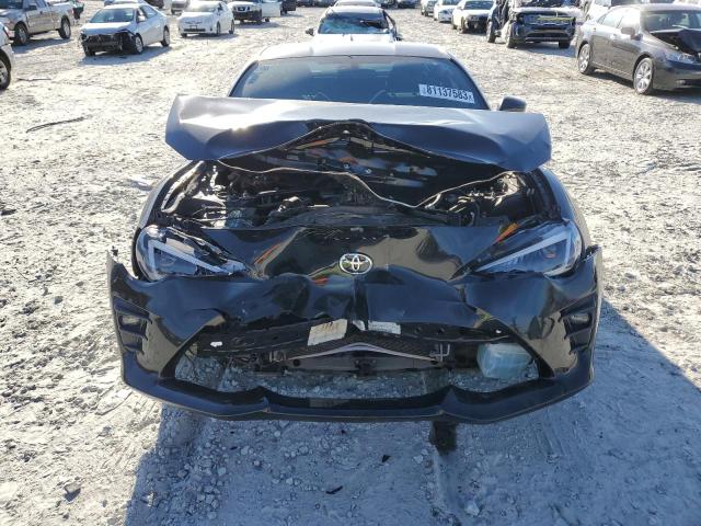 JF1ZNAA18H8706562 2017 Toyota 86 Base