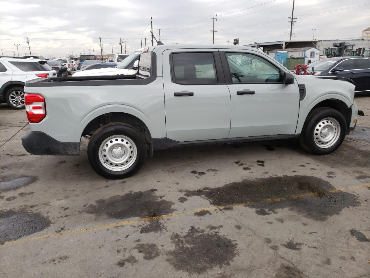 VIN: 3FTTW8F92PRA04299 2023 FORD MAVERICK